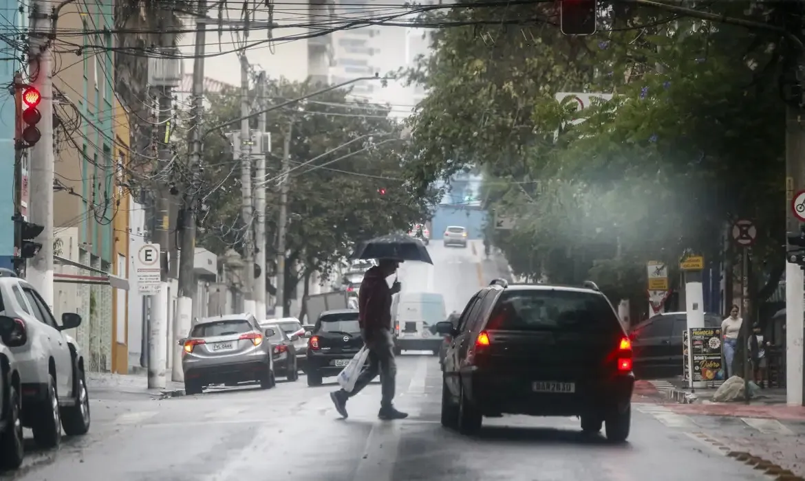 Defesa Civil de São Paulo confirma mais uma morte após temporal