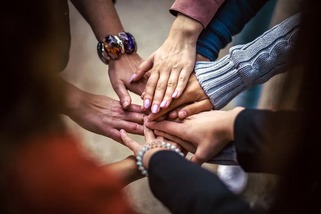 O sucesso de uma organização depende diretamente da qualidade de seu time e da capacidade da empresa de cultivar um ambiente que inspire confiança