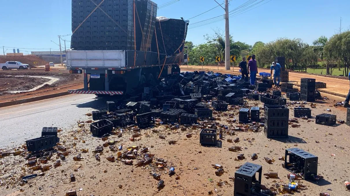 Rodovia precisou ser interditada por algumas horas