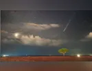 Fotógrafo brasileiro registra passagem do cometa Tsuchinshan-Atlas