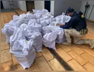 Quase uma tonelada de maconha é apreendida em Arapongas pela PRF