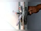 Homem sai para trabalhar e tem residência arrombada e furtada
