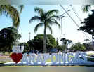 Ladrão furta rodas de carro durante show de Luan Pereira em Arapongas