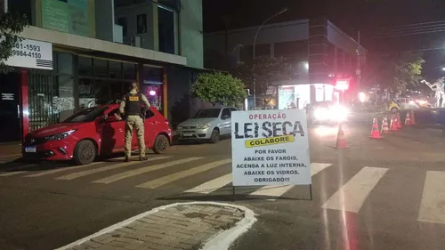 Ação foi entre a sexta a noite e o inicio da madrugada deste sábado