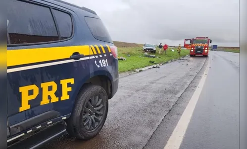 Bebê sai ileso de acidente que deixou mulher morta no Paraná