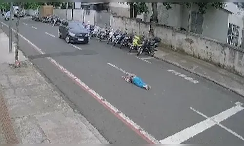Motorista em marcha ré atropela idosa de 79 anos em Londrina; veja