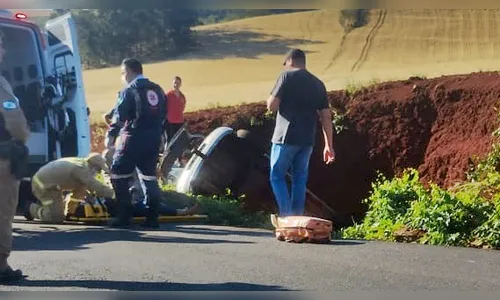 Acidente em estrada rural de Jardim Alegre deixa três feridos