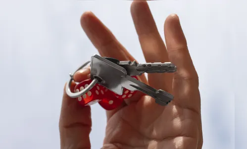 Apucarana: mulher tem casa alugada pelo ex enquanto estava no hospital