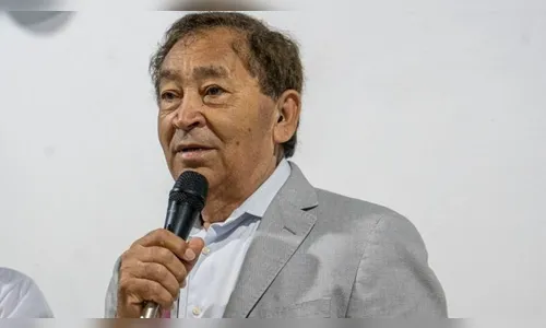 Quem é o prefeito baleado durante visita a bairros afetados por chuvas