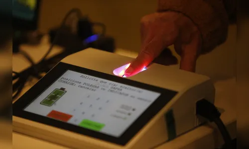 Partido de Ratinho Junior, PSD vence em 41% das prefeituras do PR