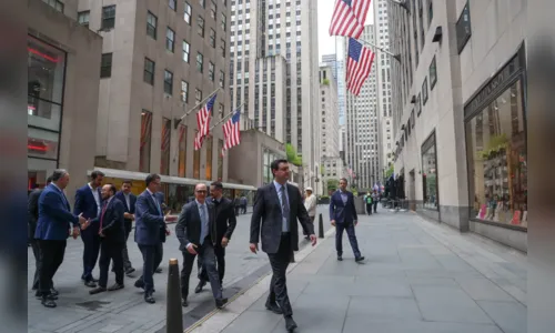 Bolsas de NY fecham em alta após payroll atestar solidez da economia