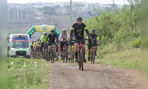 Grupo completa 5 anos e ciclistas fazem passeio especial em Apucarana