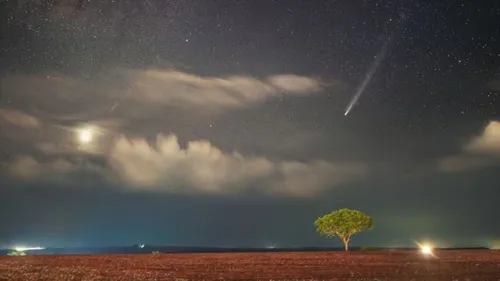 Cometa está se afastando a 5 milhões de quilômetros por dia, mas ainda poderá ser visto até o final do mês