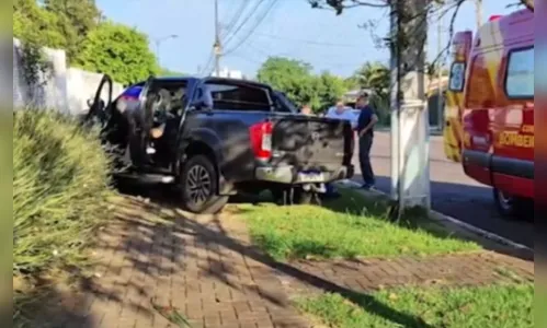 Motorista morre após passar mal e bater em muro de cemitério no PR