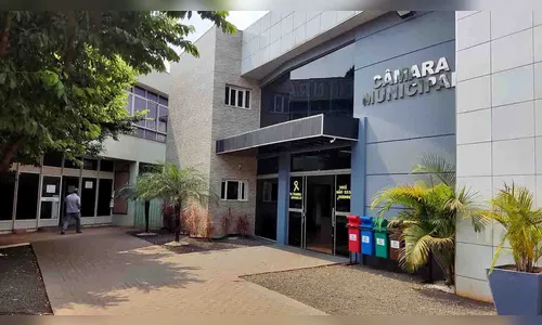 Câmara de Ivaiporã tem renovação de 78% no número de vereadores