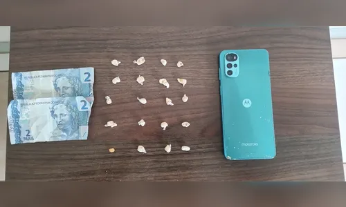 Mulher é presa traficando na Praça Rui Barbosa em Apucarana