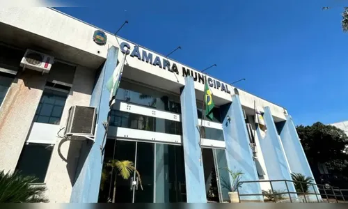 Homem invade Câmara de Apucarana e foge após alarme disparar