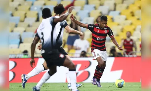Flamengo sai na frente do Corinthians na semifinal da Copa do Brasil