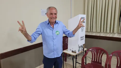 Jair Milani após votar em Arapongas