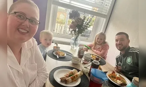 Mulher com dor nas costas descobre câncer de mama em estágio terminal