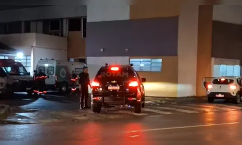 Policial militar é baleado por tiro acidental dentro de viatura no PR