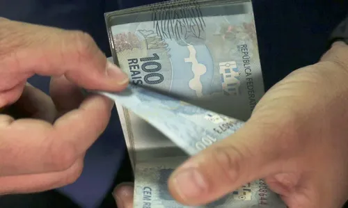 Homem denuncia furto de R$ 3.500 em Lidianópolis;