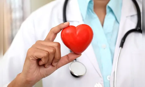 Cardiologista explica por que infarto em jovens se tornou mais comum