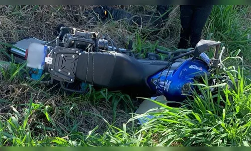 Motociclista morre após grave acidente na BR-376; caminhoneiro fugiu