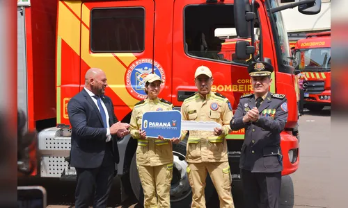 Corpo de Bombeiros celebra 112 anos com homenagens e novas viaturas