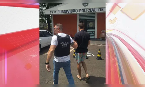 PC prende jovem que esfaqueou homem dentro de carro em movimento