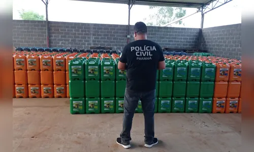 PCPR apreende 946 galões de óleo lubrificante falsificado na Paraná