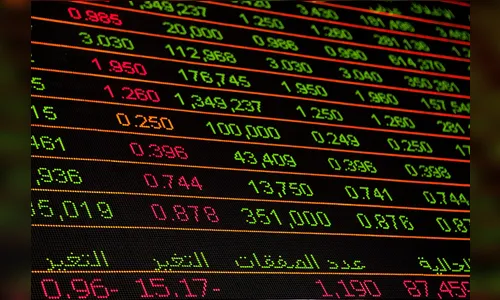 Ibovespa descola de NY e cai sob efeito da vitória de Trump