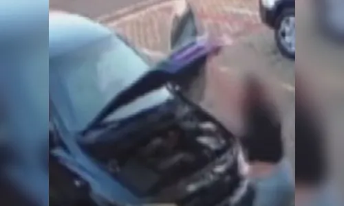 Vídeo: carro 