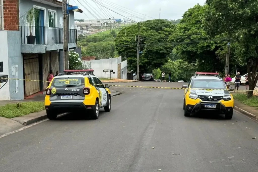 Crimes foram registrados na manhã deste sábado (30)