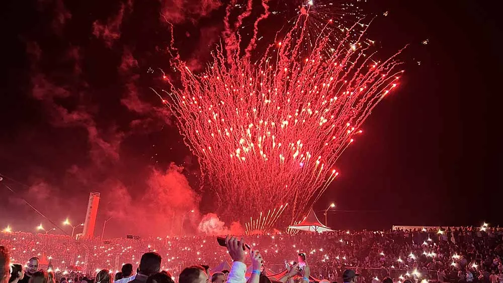 Festa de aniversário de 63 anos de Ivaiporã reúne multidão na Expovale