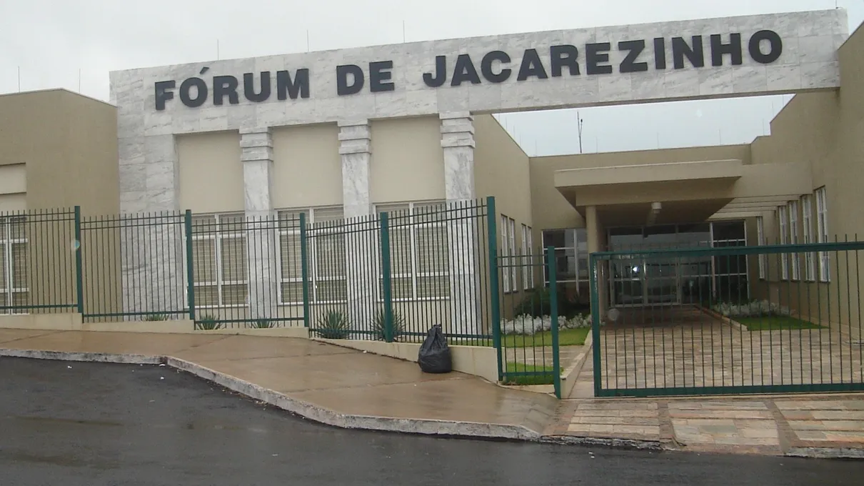 Fórum de Jacarezinho, no Norte Pioneiro