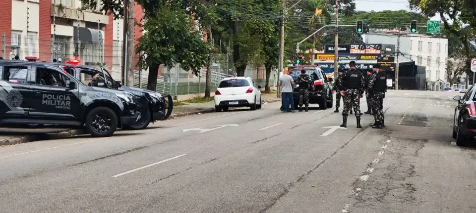 Ocorrência foi registrada na manhã desta terça-feira (18)