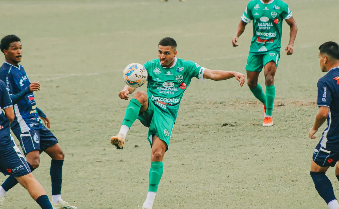 Para este primeiro jogo da semifinal, o técnico Luiz Fernando contará com o retorno do goleiro Carlão, recuperado de uma lesão que o afastou da última partida contra o Iraty.