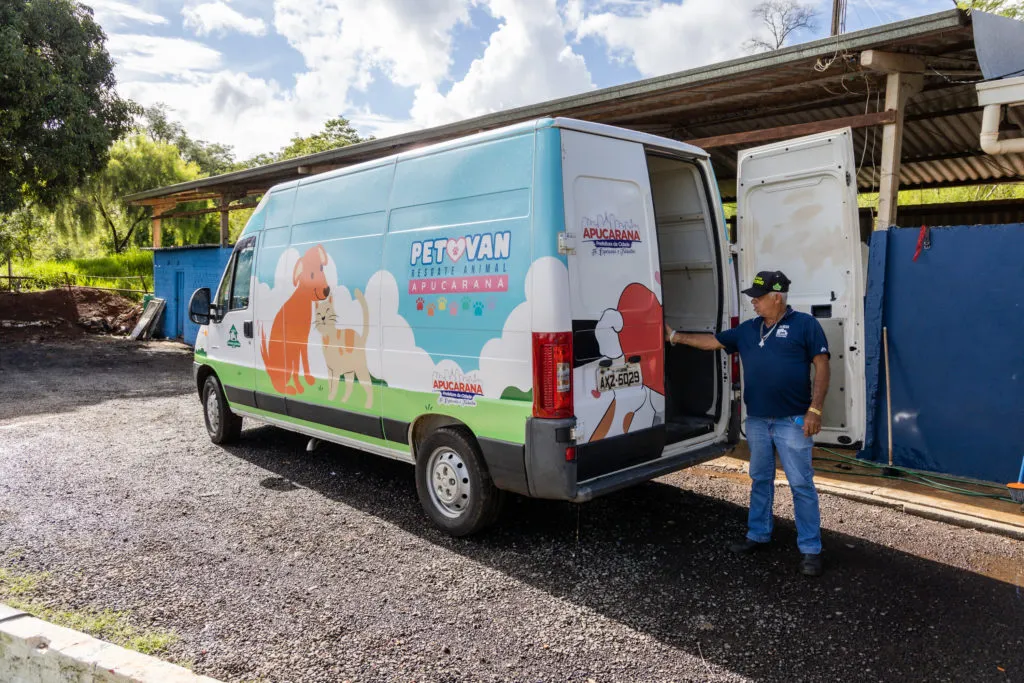 Pet Van é utilizado pelo Cemsa