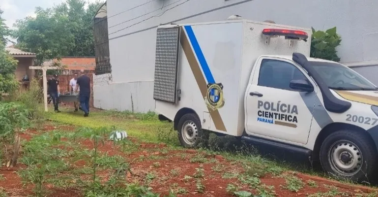 Vítima foi assassinada dentro de sua casa