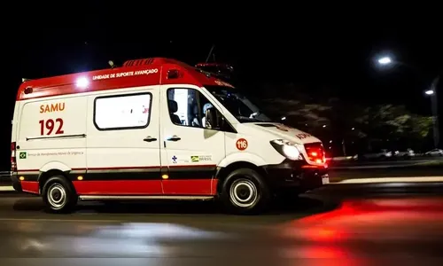 Homem cai de caminhonete e bate cabeça no asfalto em São João do Ivaí