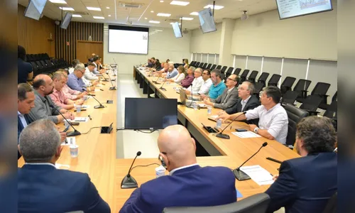 Três apucaranenses assumem nova diretoria da Faciap