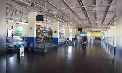 PM atende caso de vias de fato e ameaça na rodoviária de Ivaiporã