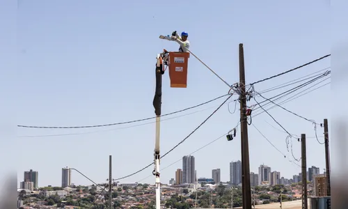 Residencial Cazarin recebe luminárias LED em Apucarana