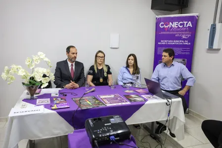 Apucarana capacita rede de atendimento à mulher vítima de violência