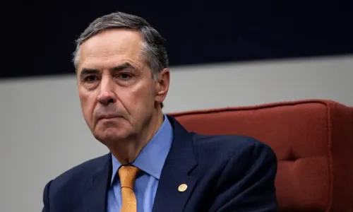 Barroso convoca sessão virtual para votar liminar de Fux sobre bets