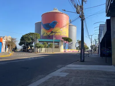 Beba bastante água para manter-se hidratado neste calor intenso