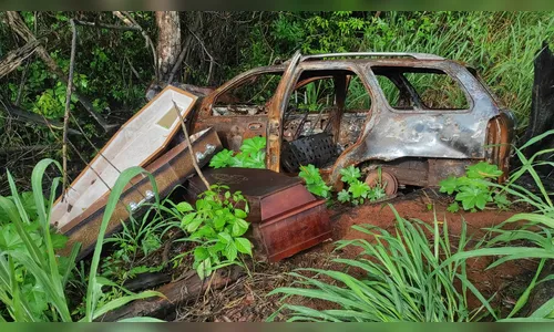 Caixões às margens da PR-170 assustam moradores e mobilizam polícia