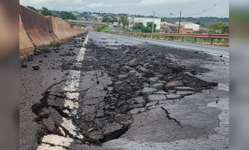 PRF interdita trecho da BR-376 no Contorno Norte de Maringá