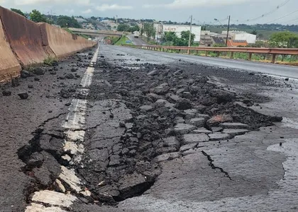 Chuva intensa deixou danos na rodovia